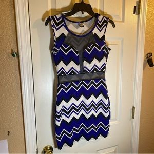 Bluebell Women M MEDIUM Dress Bodycon Geometric Abstract Zig Zags Adult Nightout